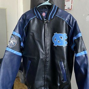 Men's genuine leather jacket media